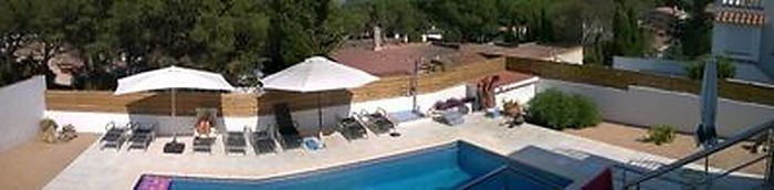 Gran casa de 476 m2 a la zona del Puig Sec en venda a L'Escala