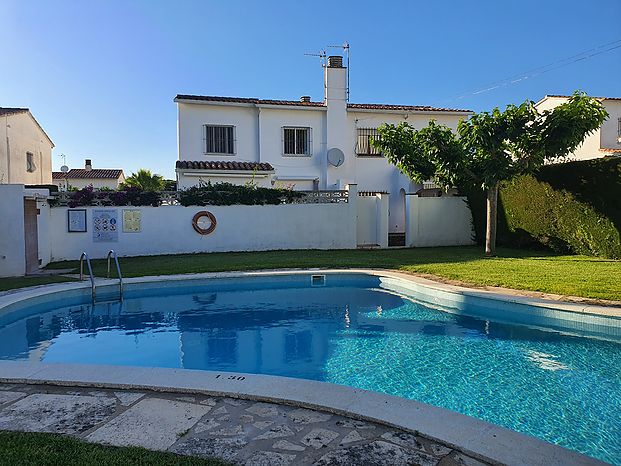 Casa en venda a L'Escala