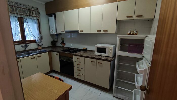Grande maison de 117 m2 en vente à L'Escala
