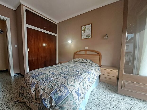 Pleasant semi-detached house of 119m2 for sale in l'Escala