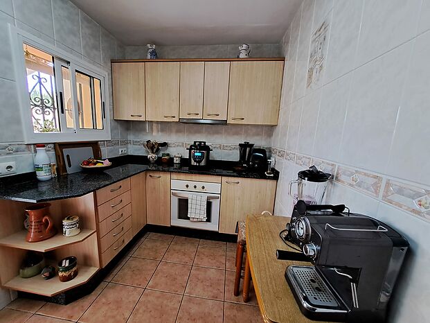 Pleasant semi-detached house of 119m2 for sale in l'Escala