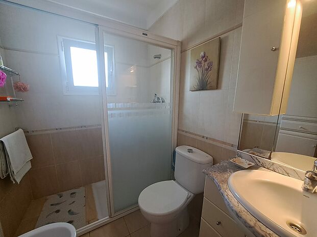 Pleasant semi-detached house of 119m2 for sale in l'Escala