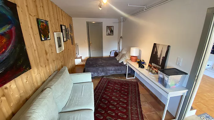 Casa con piscina privada a 300 m de la Playa de Riells con licencia turística.