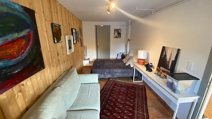 Casa con piscina privada a 300 m de la Playa de Riells con licencia turística.