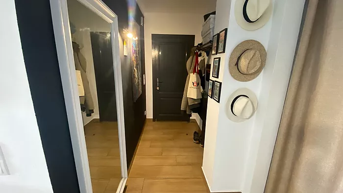 Casa con piscina privada a 300 m de la Playa de Riells con licencia turística.