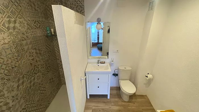 Casa en el casc antic en venda en L'Escala de 179m2, a 100 metros de la playa.