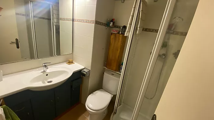 Casa en el casc antic en venda en L'Escala de 179m2, a 100 metros de la playa.