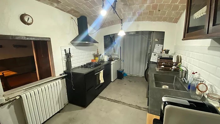 Casa en el casc antic en venda en L'Escala de 179m2, a 100 metros de la playa.