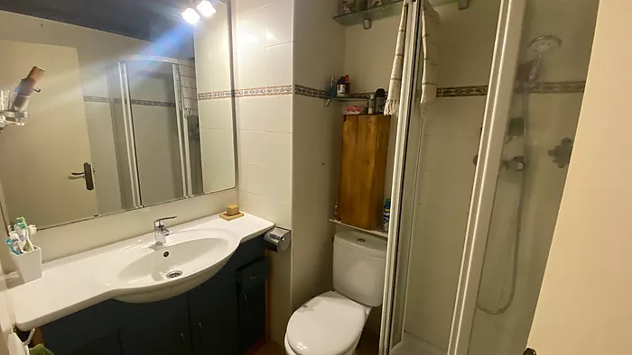 Casa en el casc antic en venda en L'Escala de 179m2, a 100 metros de la playa.