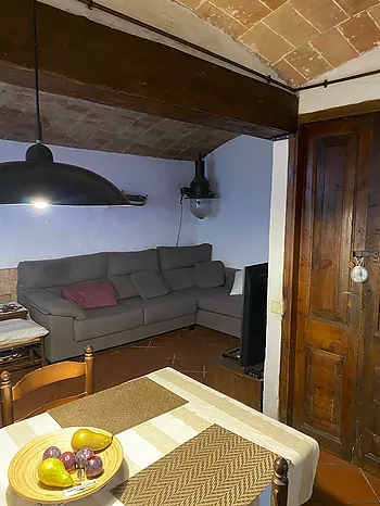 Casa en el casc antic en venda en L'Escala de 179m2, a 100 metros de la playa.