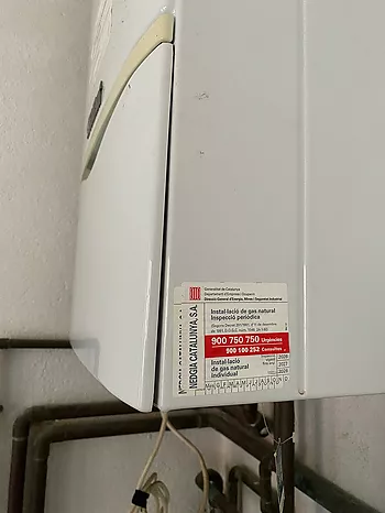 Casa en el casc antic en venda en L'Escala de 179m2, a 100 metros de la playa.