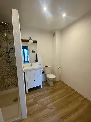 Casa en el casc antic en venda en L'Escala de 179m2, a 100 metros de la playa.