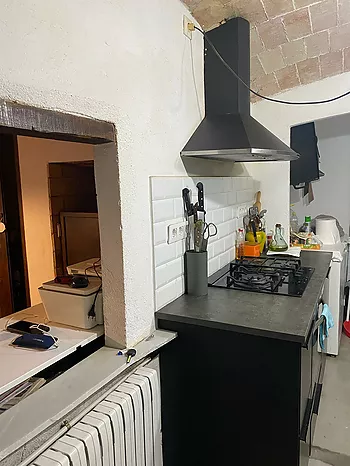 Casa en el casc antic en venda en L'Escala de 179m2, a 100 metros de la playa.