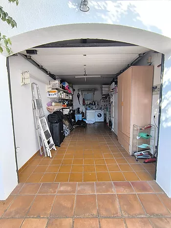 House with heated swimming pool for sale in L’Escala – Riells de Dalt