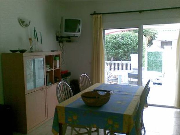 Renting | Pleasant house with private pool, for 8 people for rent in L'Escala.