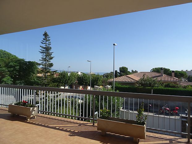 Fantastic villa with an area of more than 600 m2 on a plot of 1615 m2.